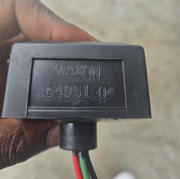 Maxon 4 Wire Up Down Tuck Liftgate Under Switch - 264951-04 - Picture 5 of 6